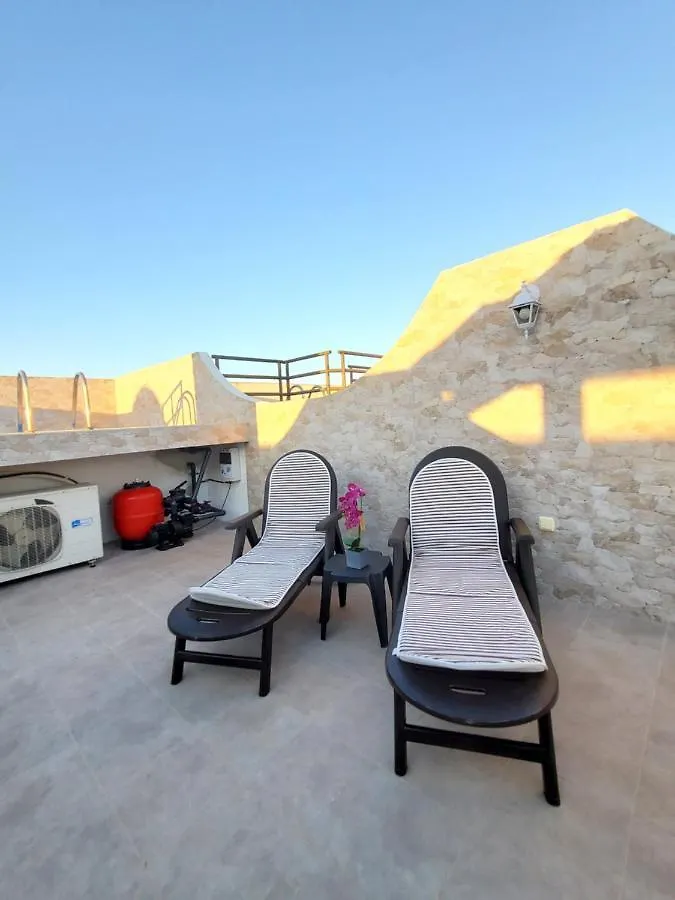 Ático dúplex precioso con piscina privada en Paraíso de Vera!
